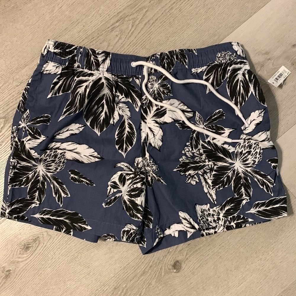 Nwt Good threads mens tropical swim trunks size L summer beach